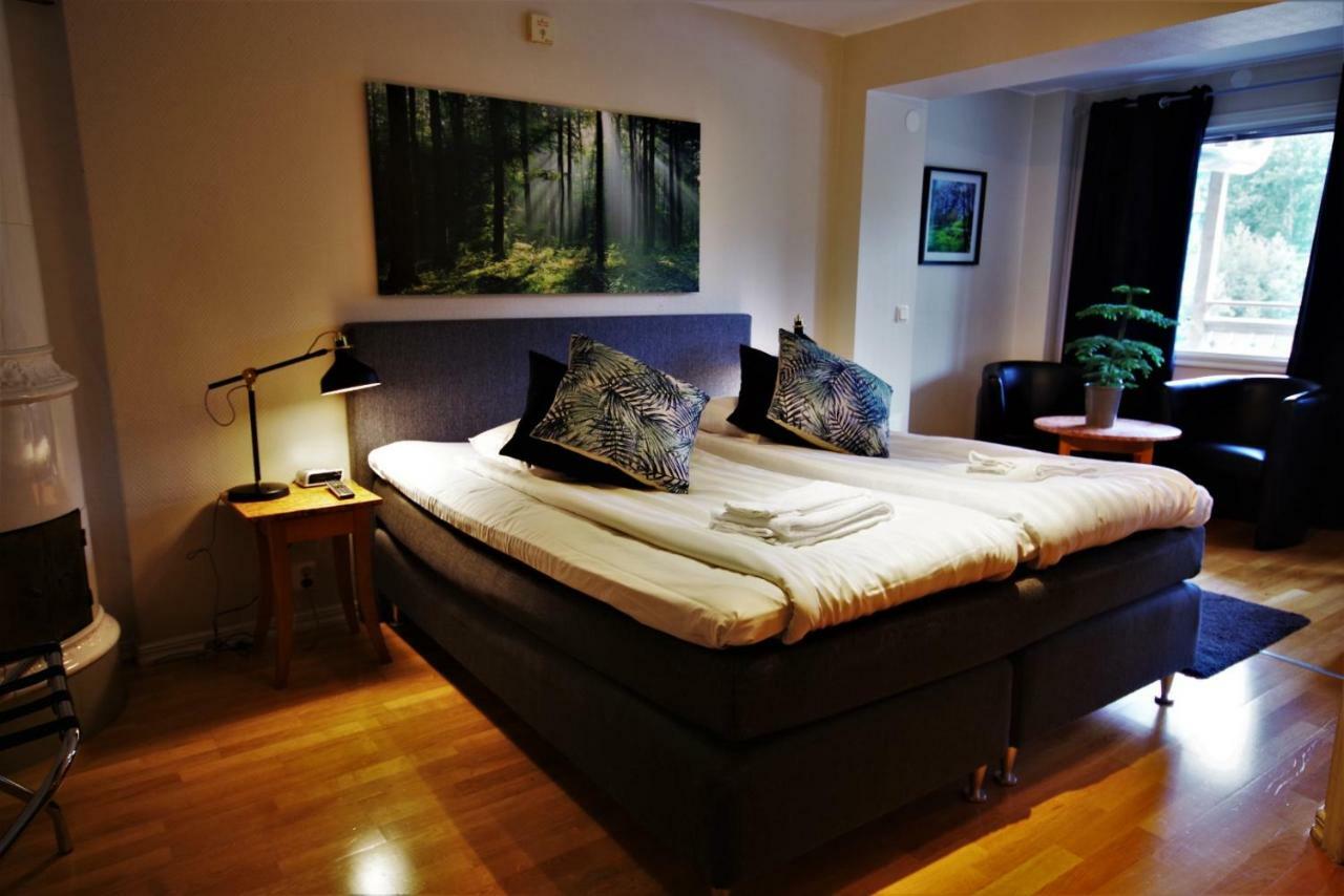 Hotell Treetop Hangout & 3*